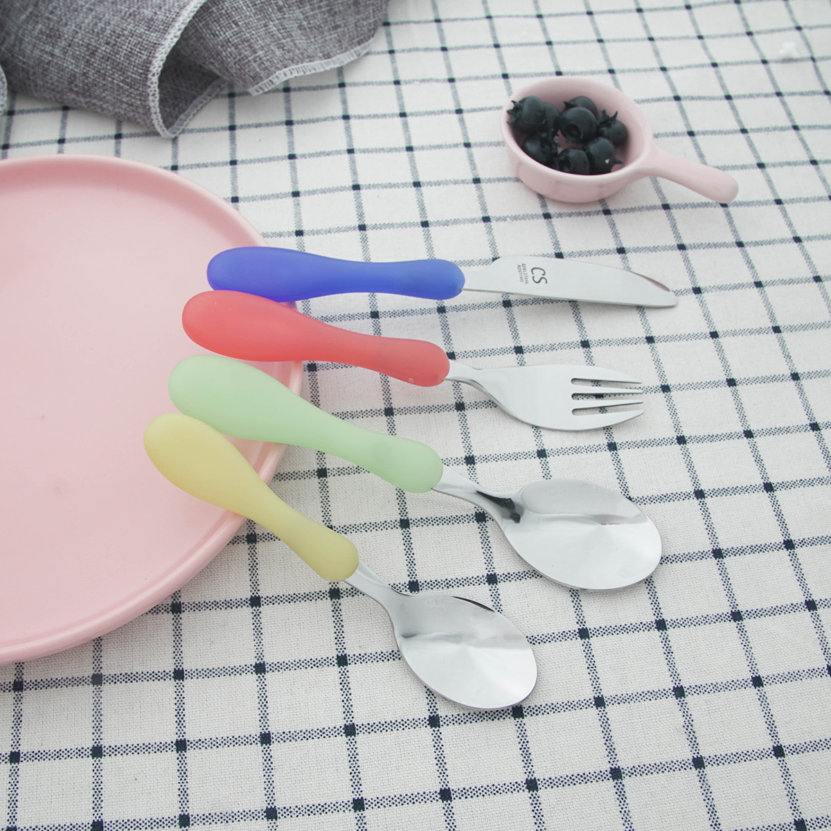 W648 children cutlery