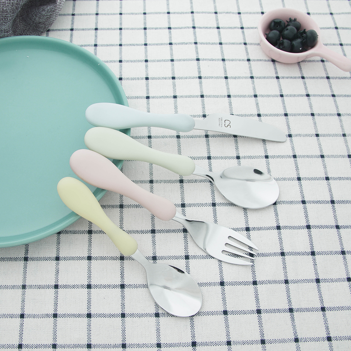 W648 children cutlery